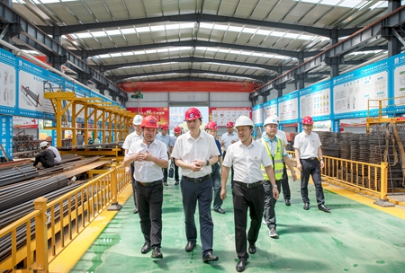 JT20220720省總工會(huì)慰問(wèn)02_副本.jpg JT20220720省總工會(huì)慰問(wèn)02_副本.jpg