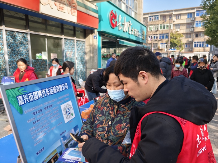 維修分公司志愿服務_副本.jpg 維修分公司志愿服務_副本.jpg